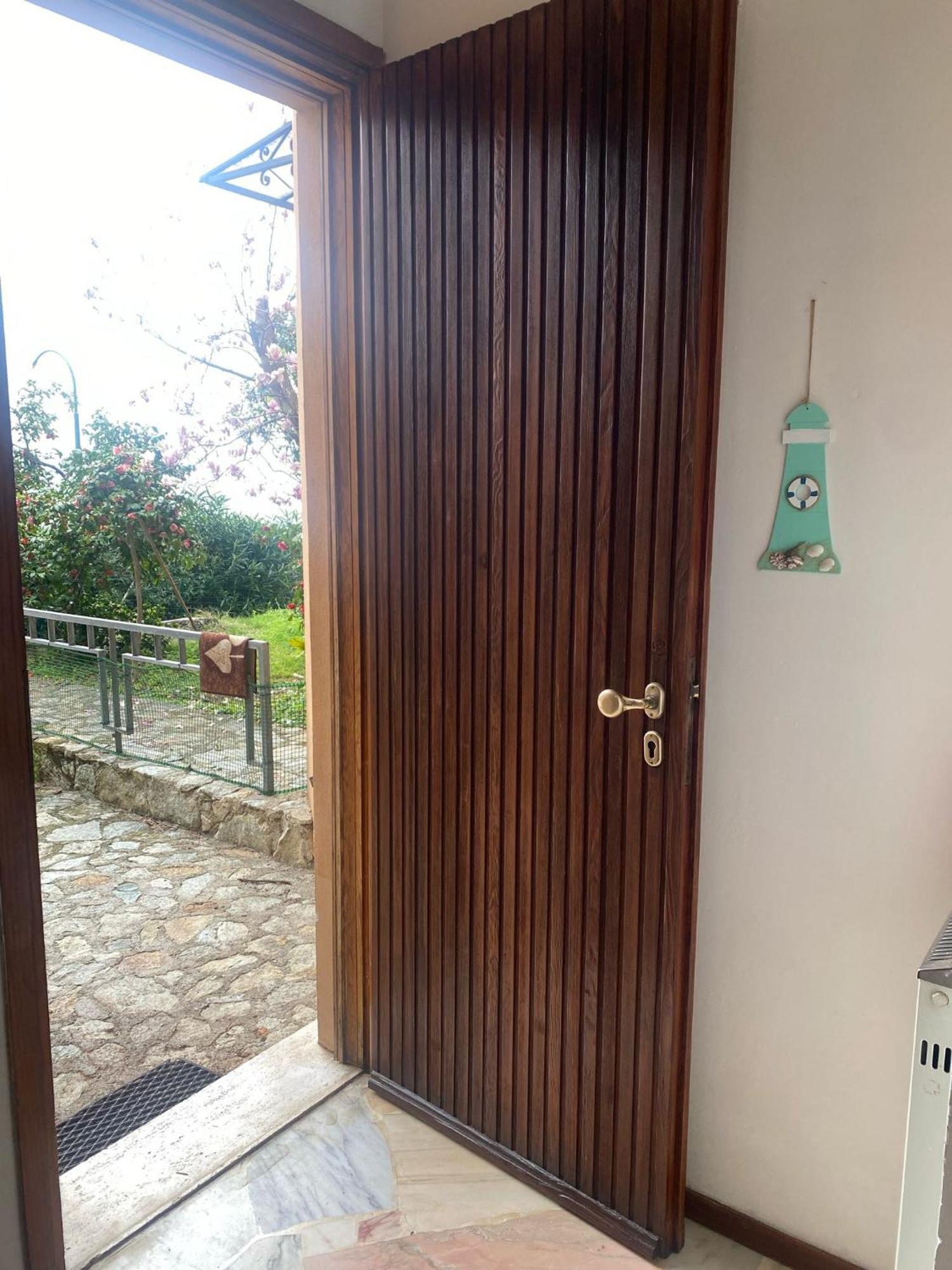 Casa Con Giardino: Varazze Ngoại thất bức ảnh